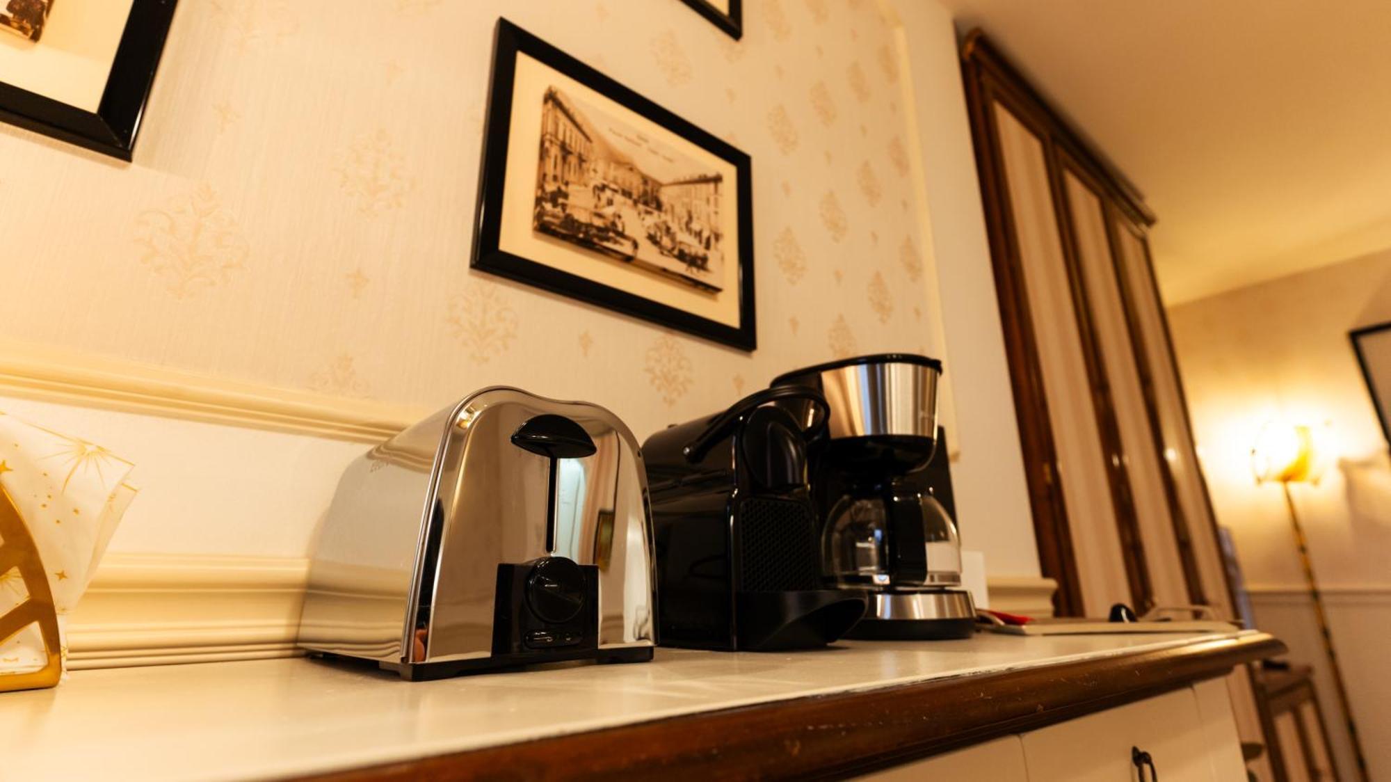 New Cozy Apartment - City Centre Lecco Kültér fotó